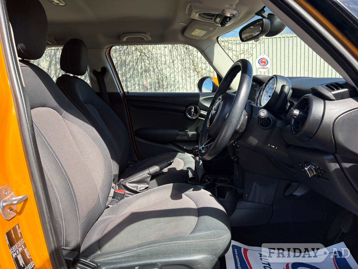 Mini Hatch 2016 - Cars in Airdrie