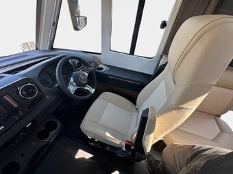 Carthago Chic C-Line I 4.9 LE 2026 for sale