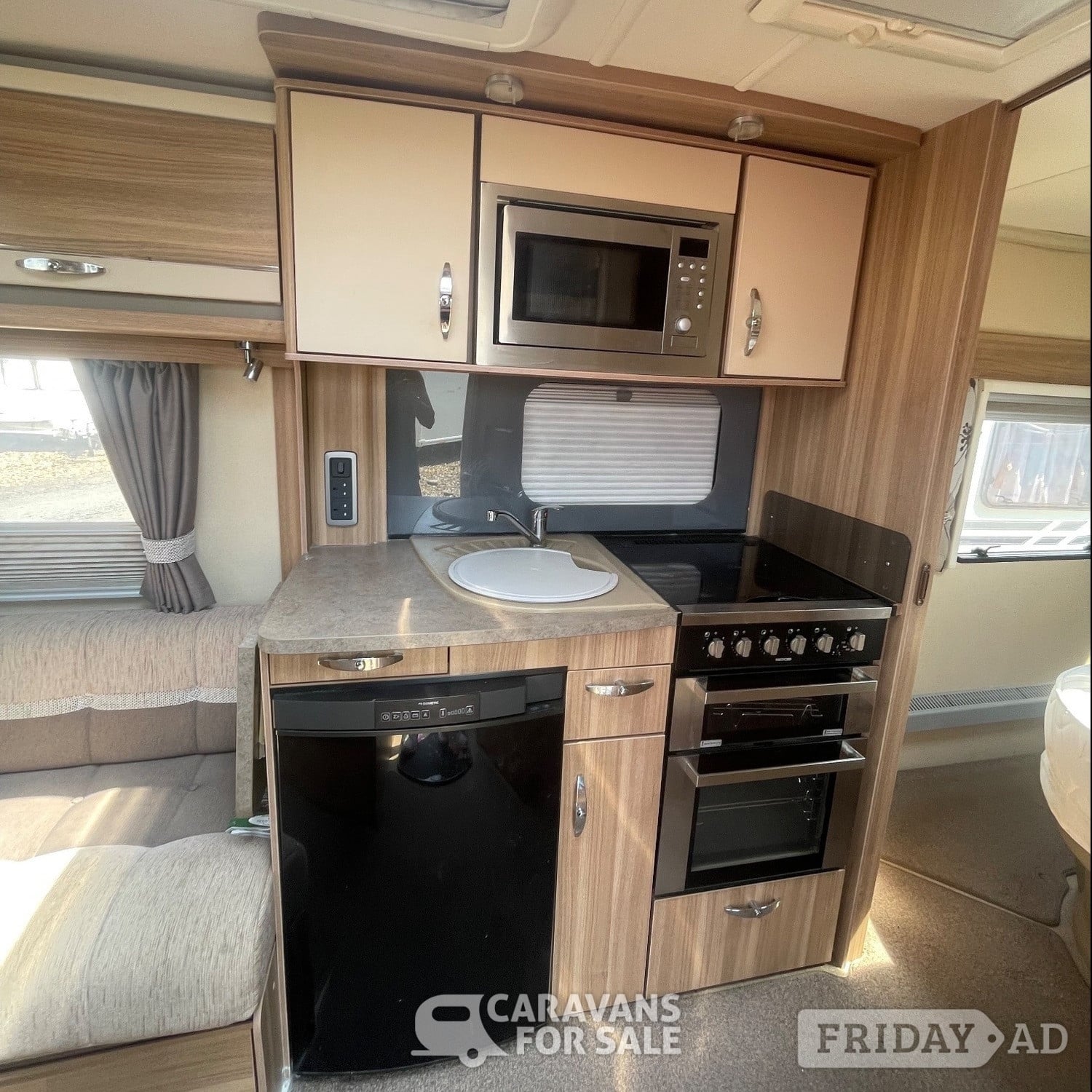 Sterling Eccles SE Quartz 2013 - Motorhomes & Caravans