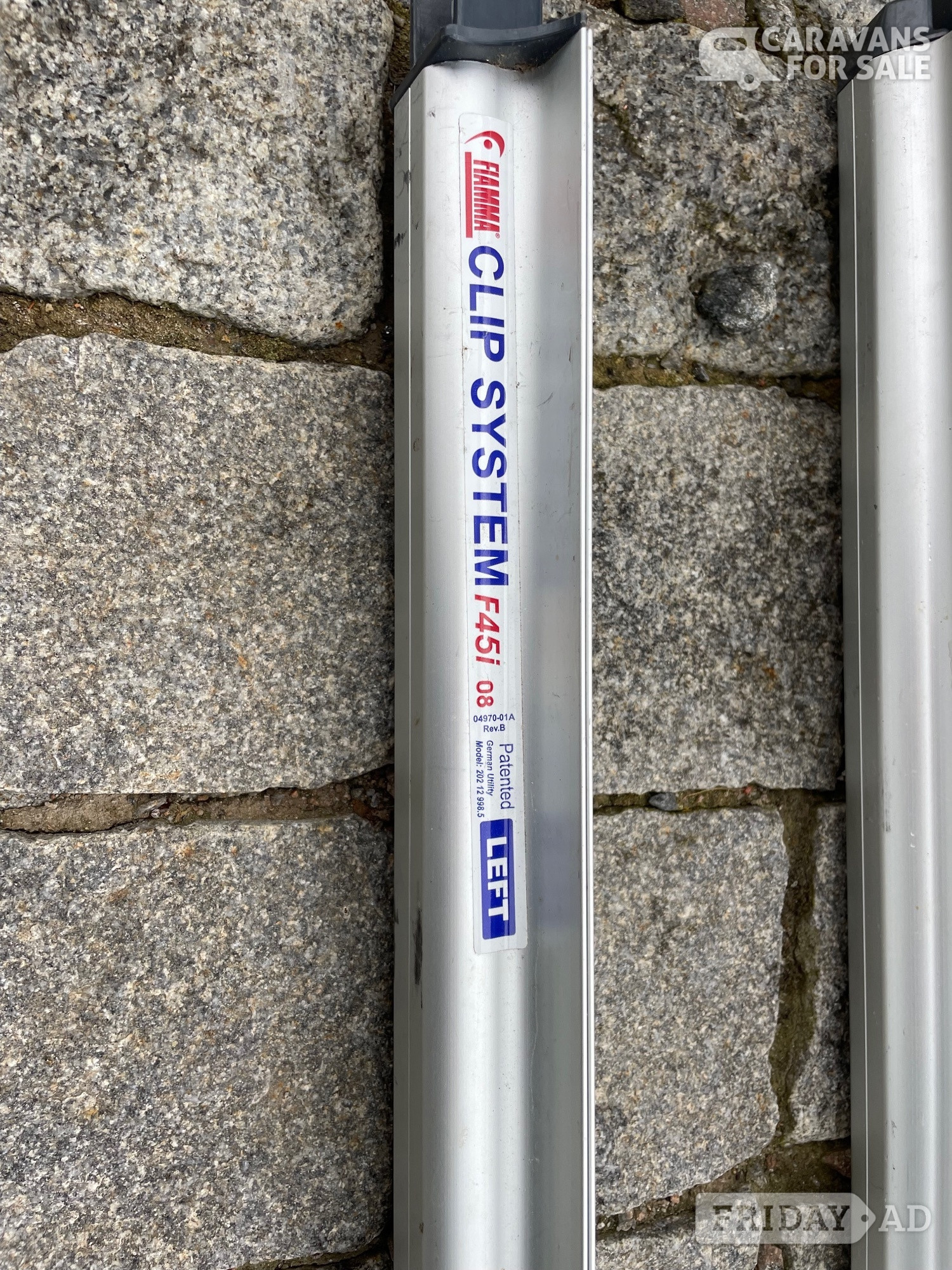 Inverness Fiamma Wall Set - F45i.    Measuring 3.4m by 2.4m