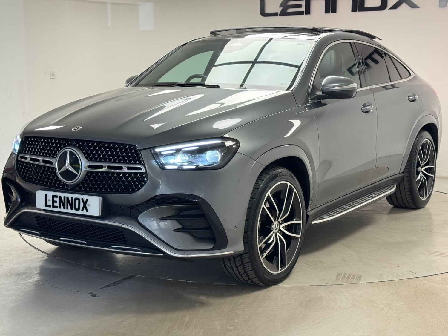 [ berth ]Mercedes-Benz GLE