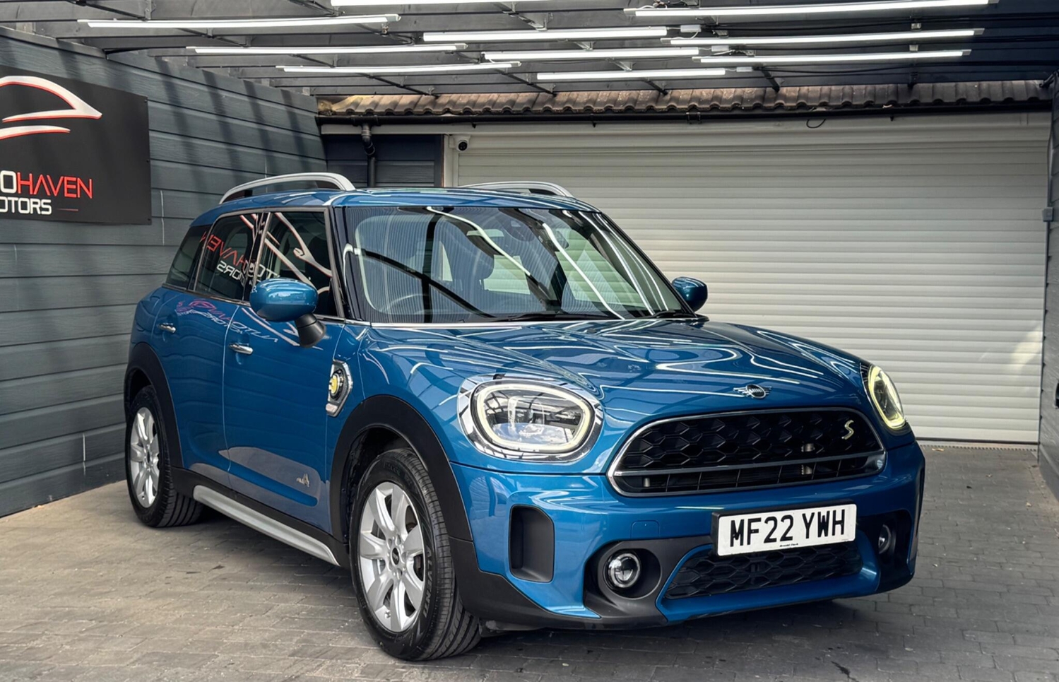 [ berth ]Mini Countryman
