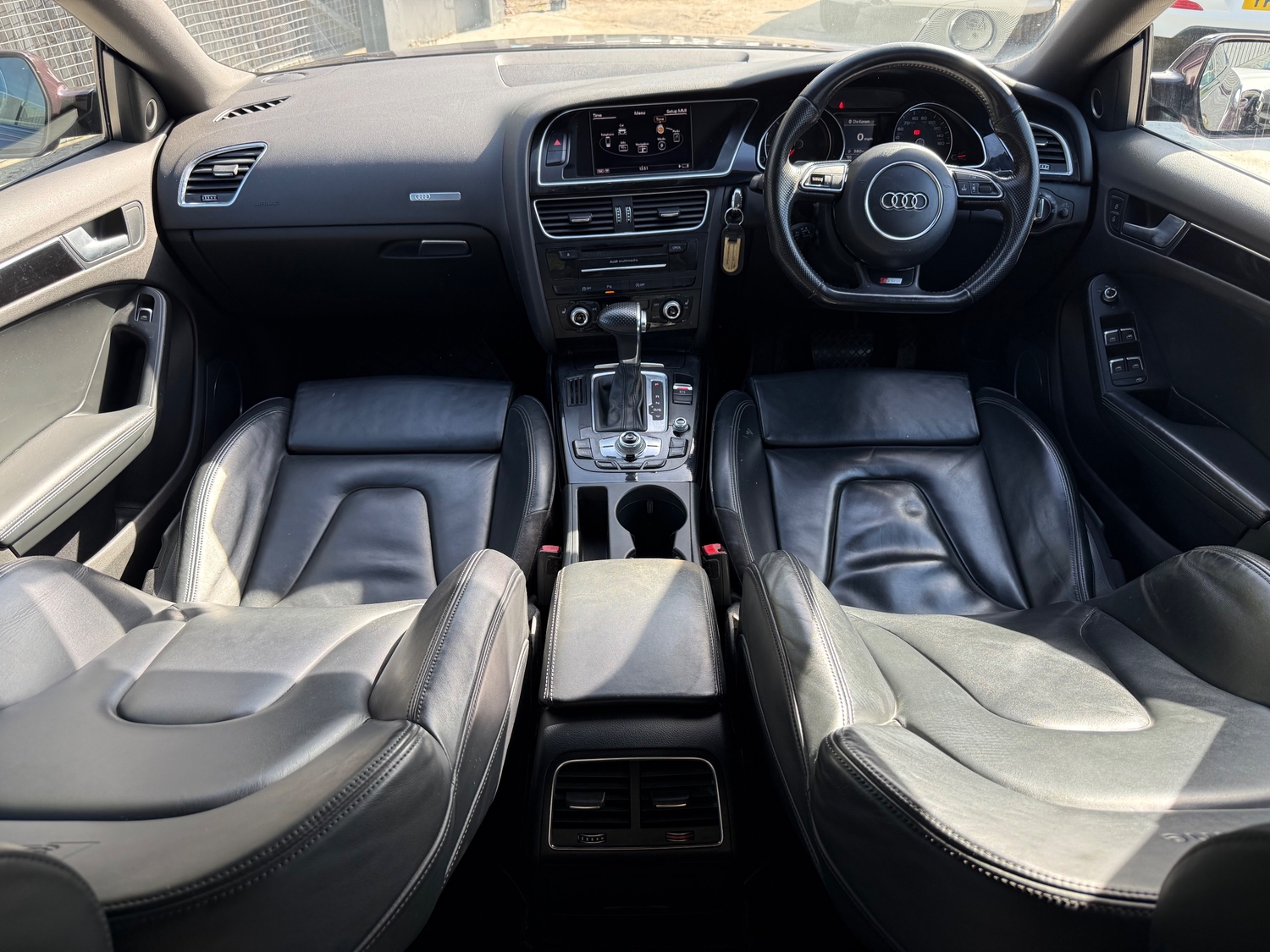 [ berth ]Audi A5