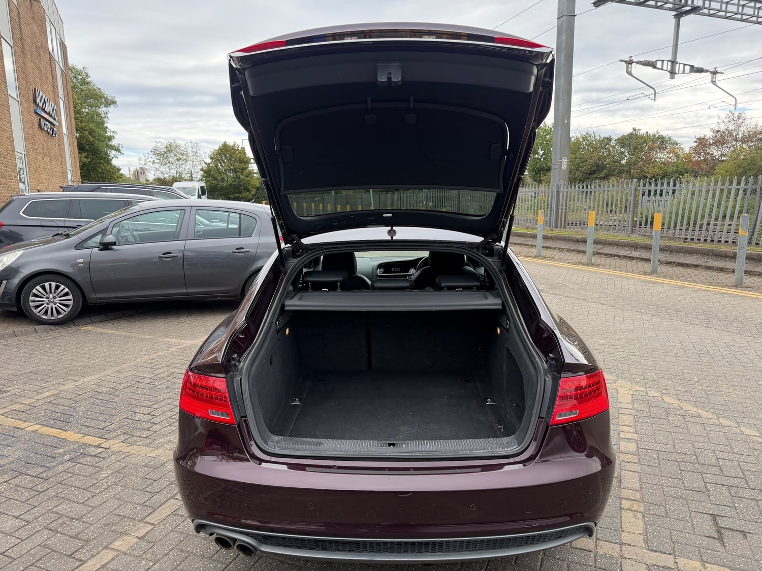 Audi A5 2015 - Cars in Hillingdon