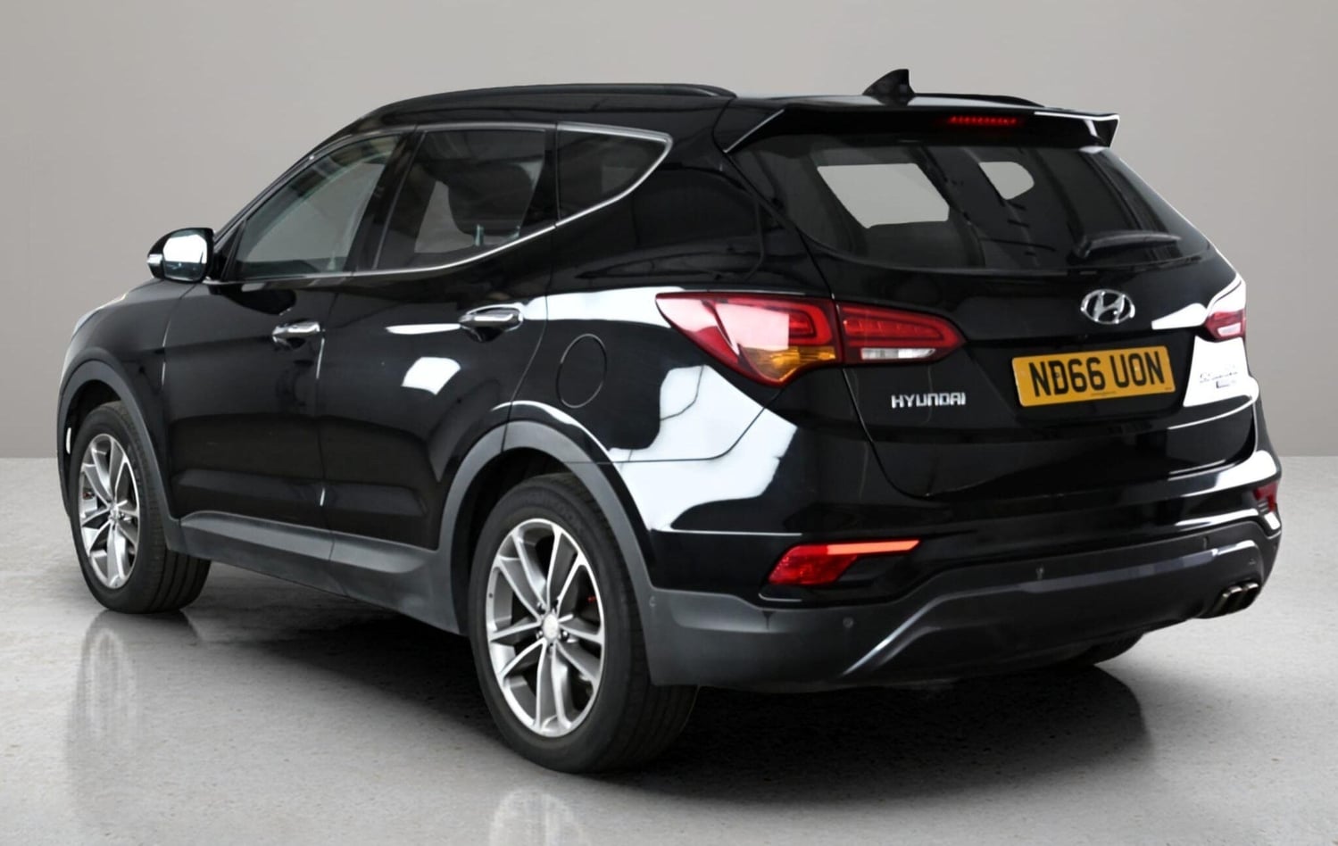[ berth ]Hyundai Santa Fe