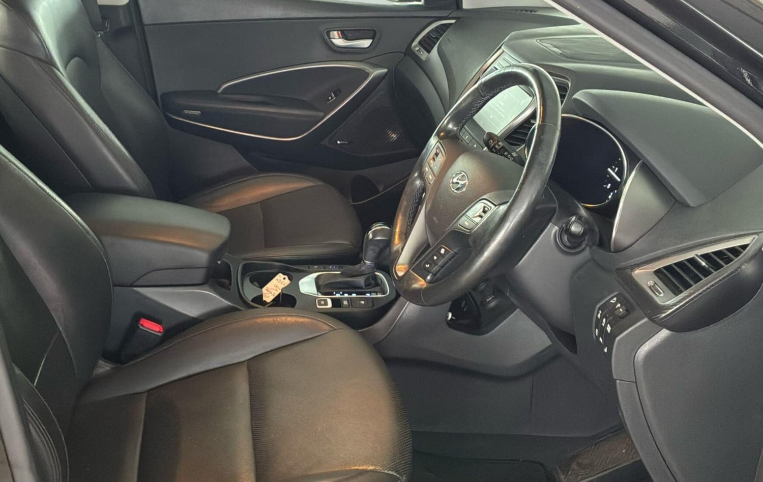 Hyundai Santa Fe 2017 - Cars