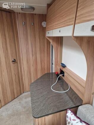 [ berth ]Bailey Pursuit 400-2