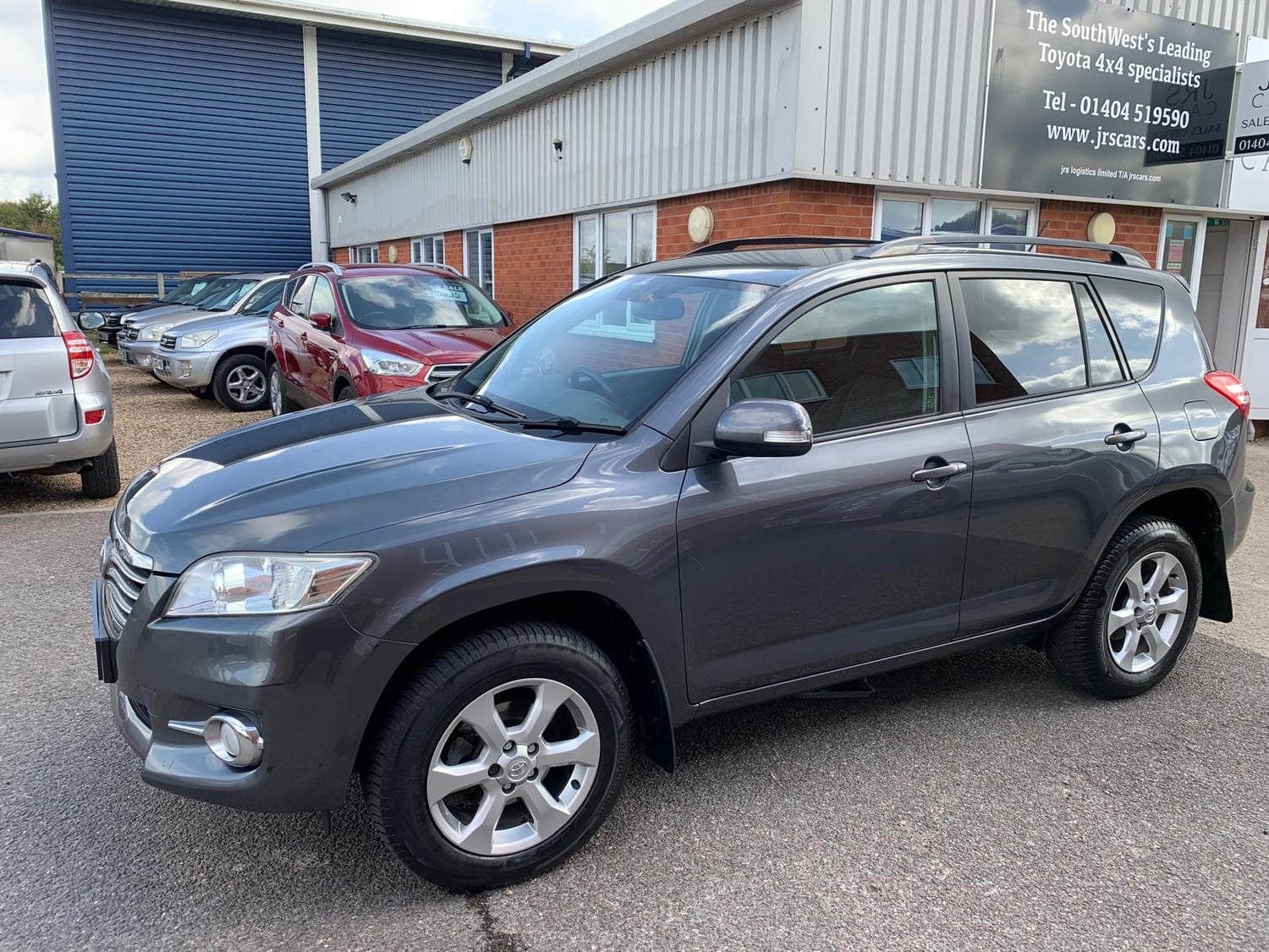 Toyota RAV4 2011 - Cars
