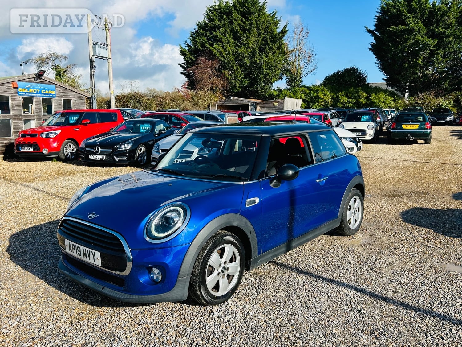 Mini Hatch 2019 - Cars