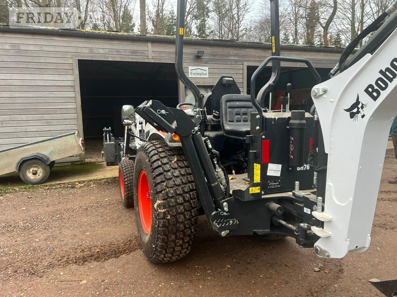 Bobcat CT2035 () Tractor - Farm & Agricultural Vehicles