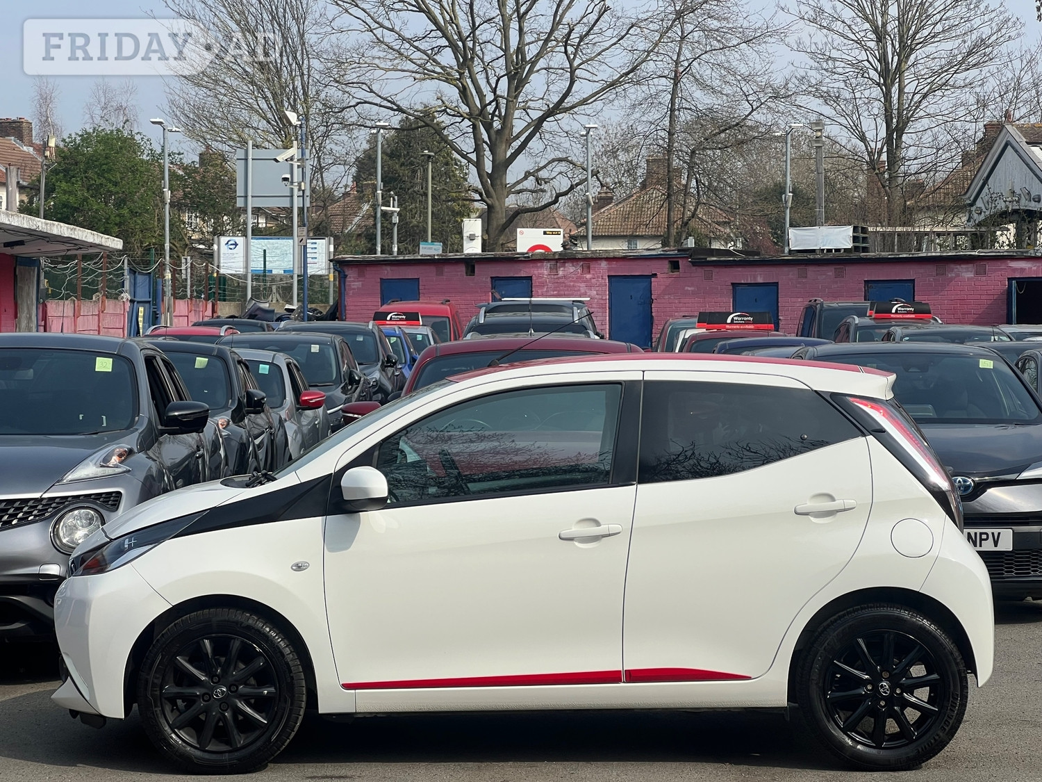 Toyota Aygo 2018 - Cars in Brent