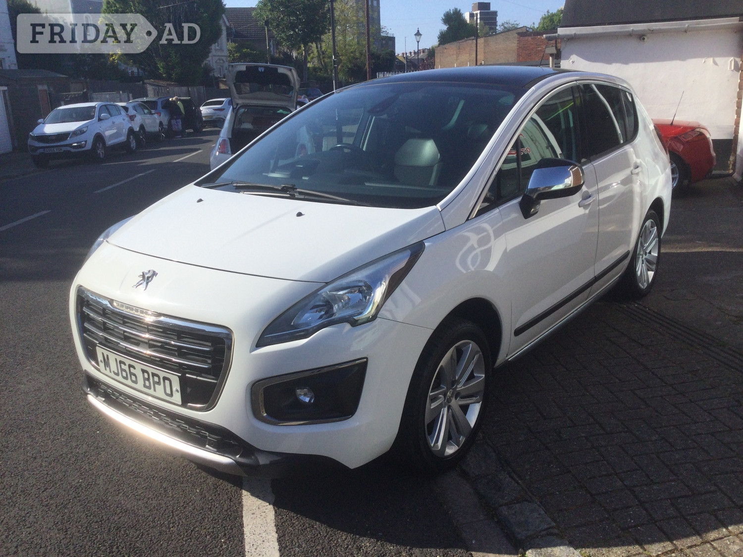 Peugeot 3008 2016 in Southsea