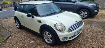 Mini Hatch 2008