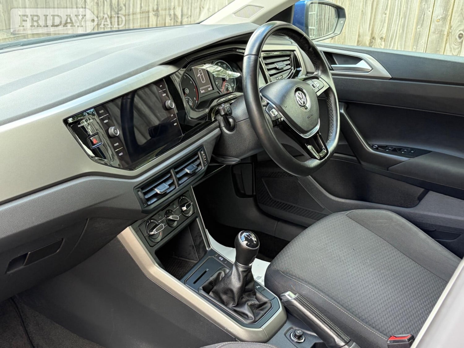 [ berth ]Volkswagen Polo