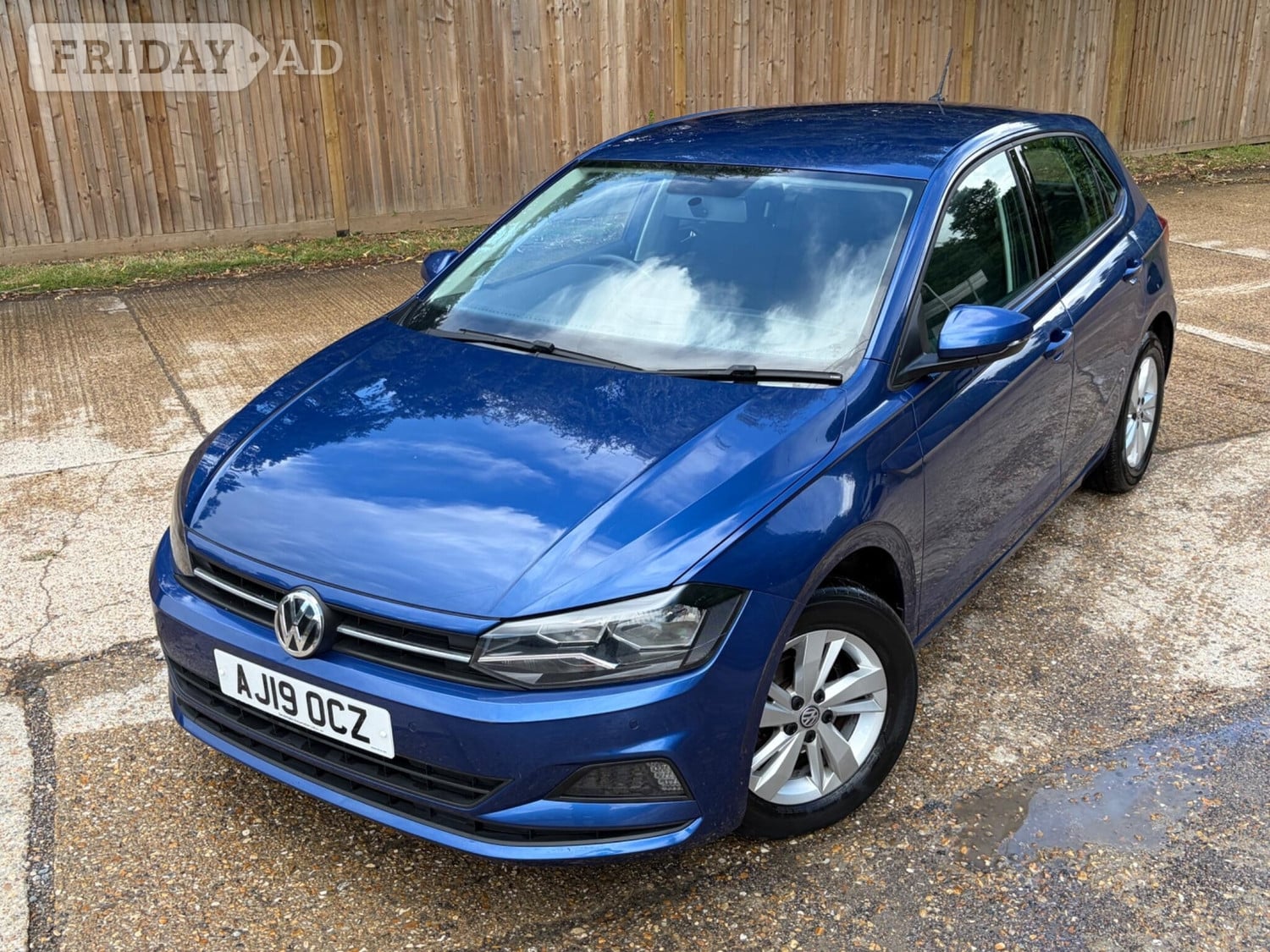 Volkswagen Polo 2019 - Cars