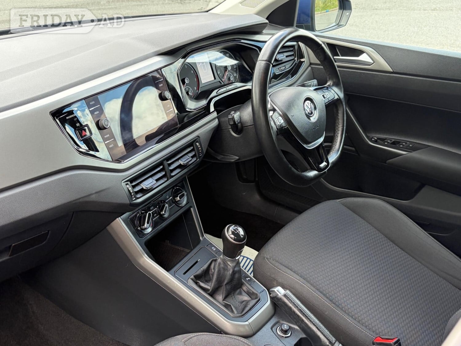[ berth ]Volkswagen Polo