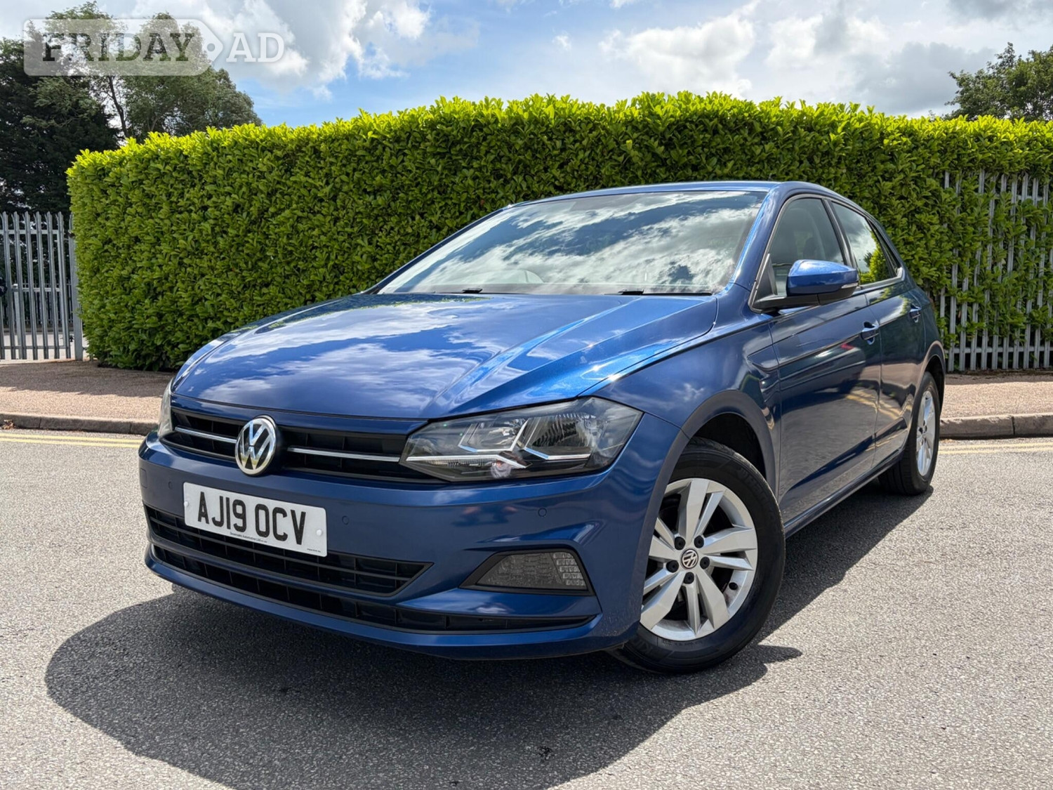 Volkswagen Polo 2019 - Cars