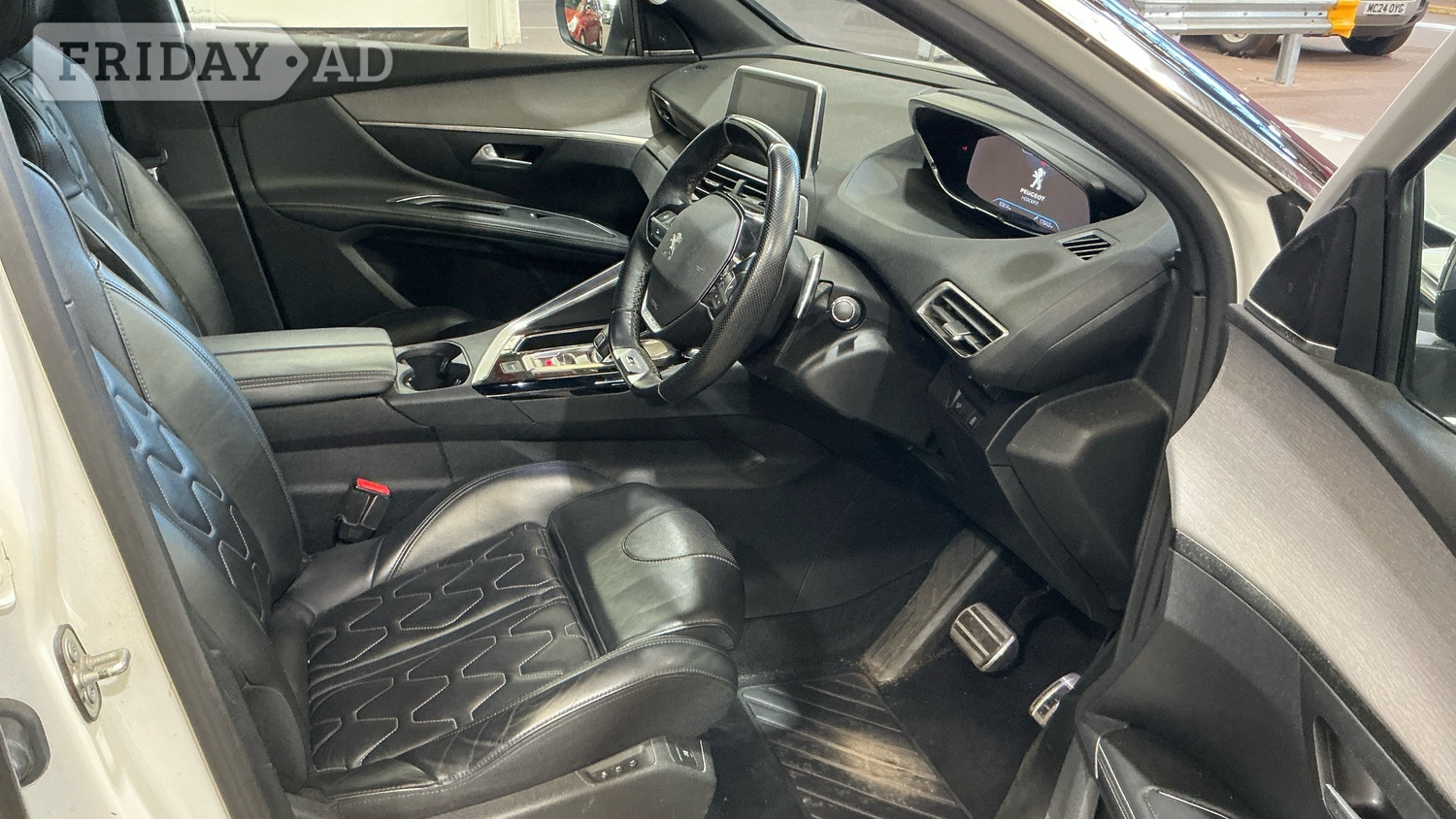 Peugeot 5008 2019 - Cars in Hillingdon