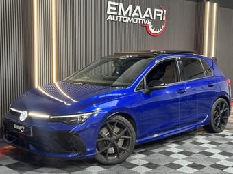 Volkswagen Golf 2025