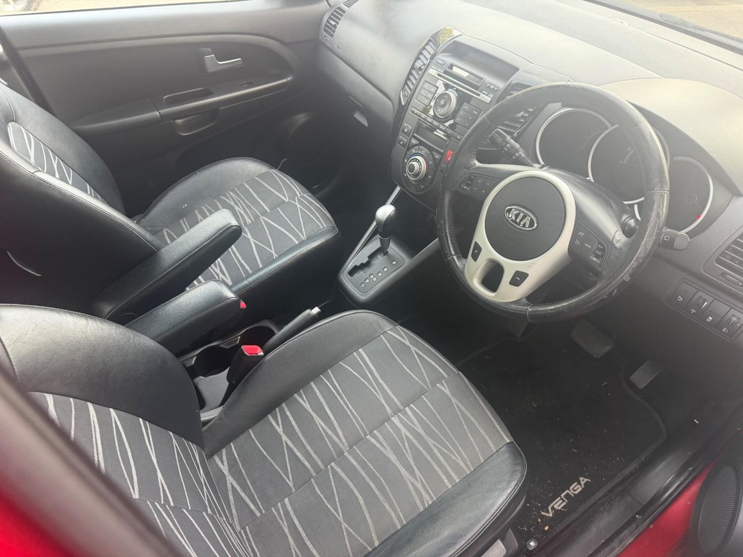Kia Venga Sutton