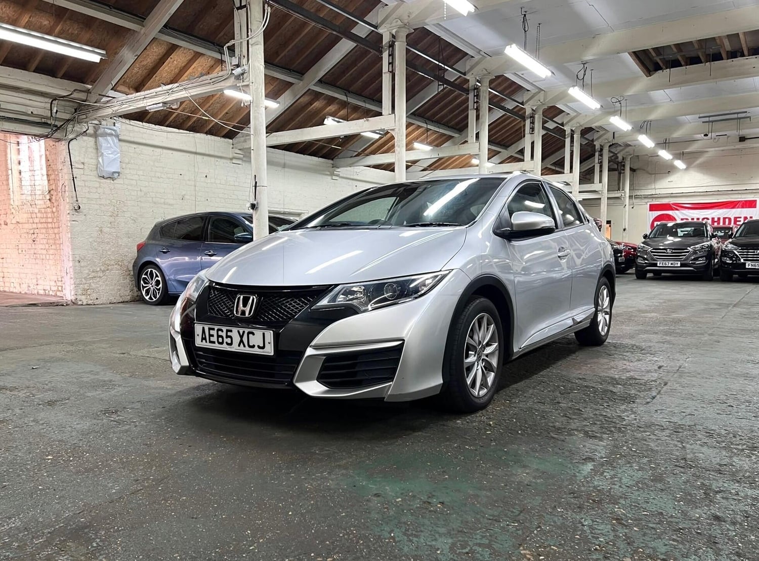 Honda Civic 2015 - Cars in Rushden