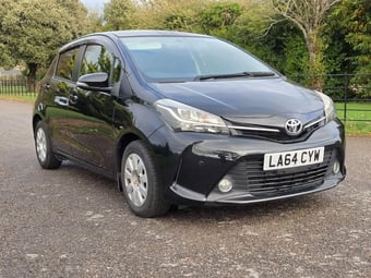 Toyota Yaris 2015