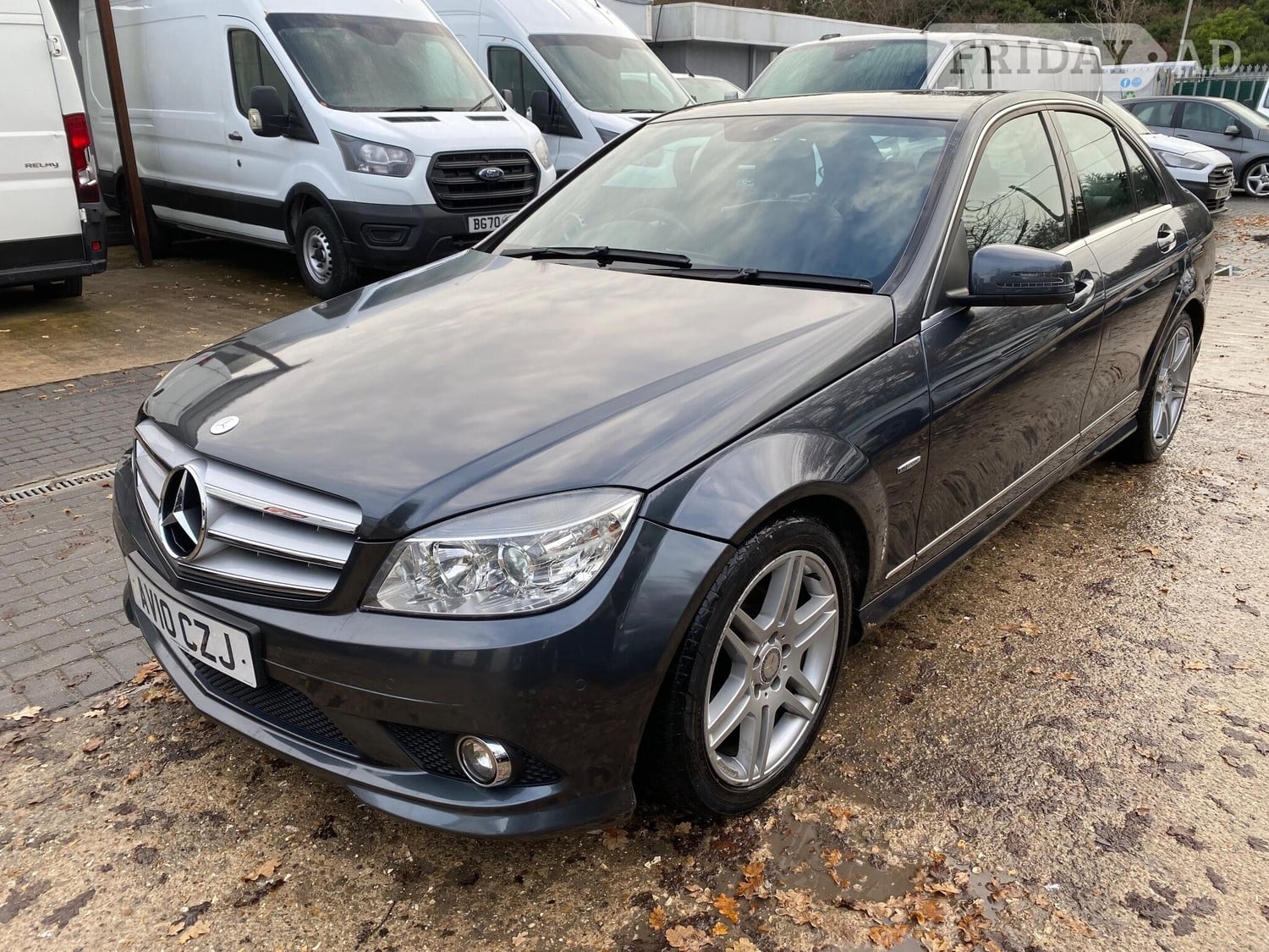 [ berth ]Mercedes-Benz C Class
