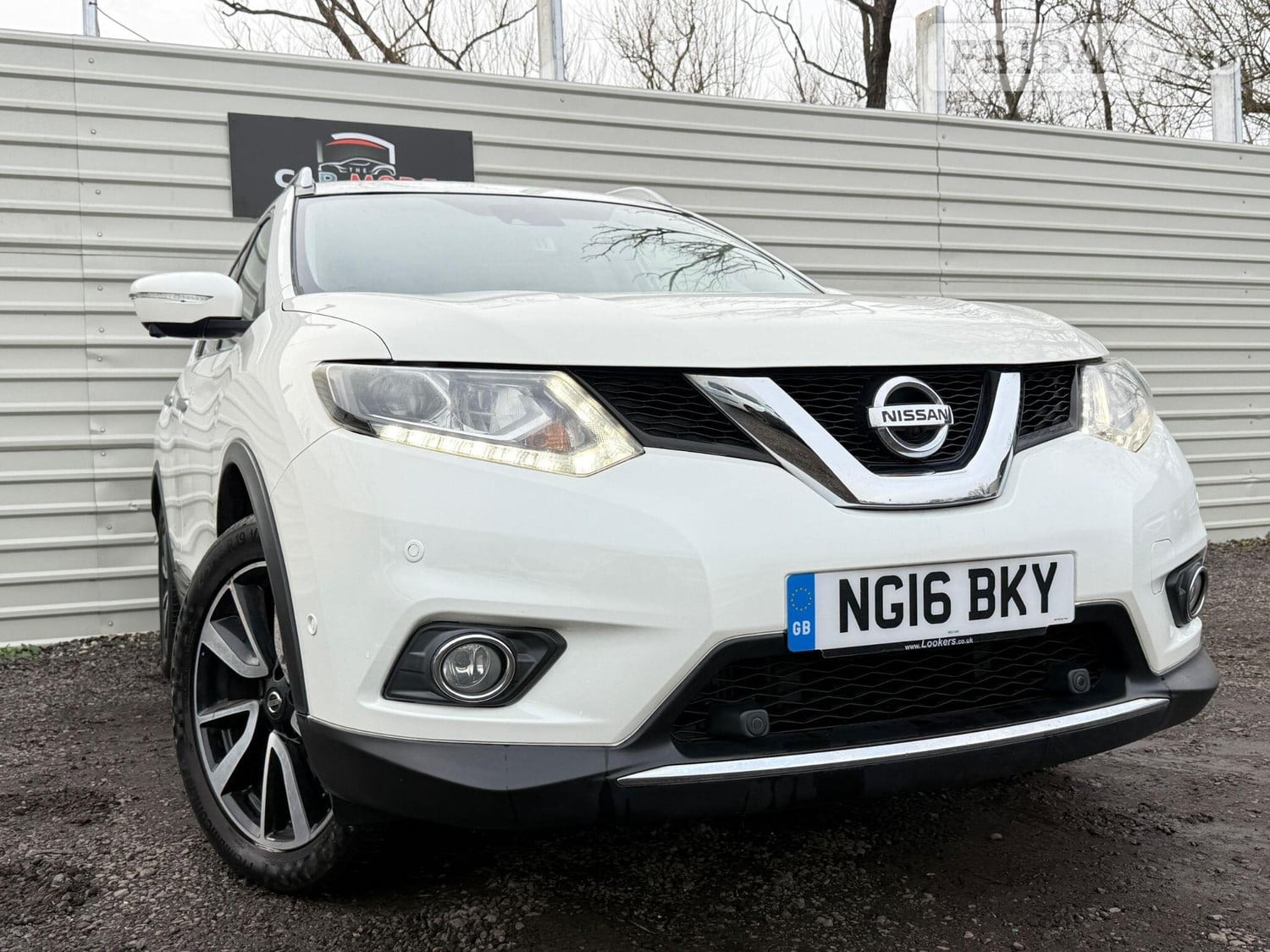 Nissan X-Trail 2016 - Cars in Hillingdon