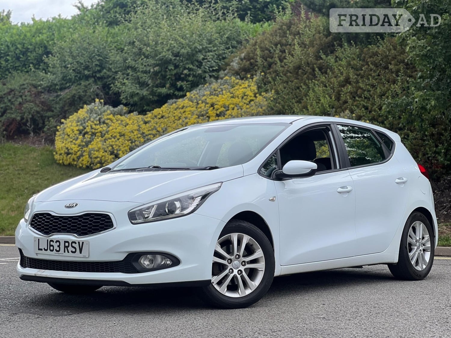 [ berth ]Kia Ceed