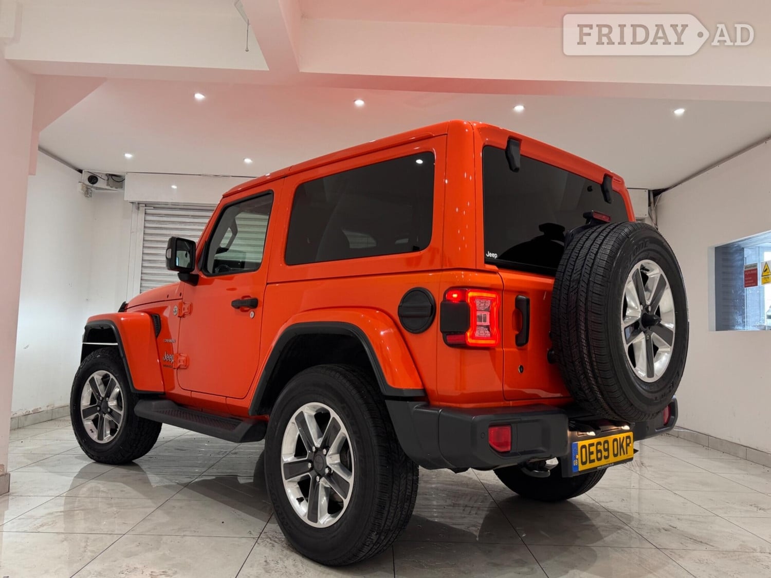 Jeep Wrangler 2020 - Cars