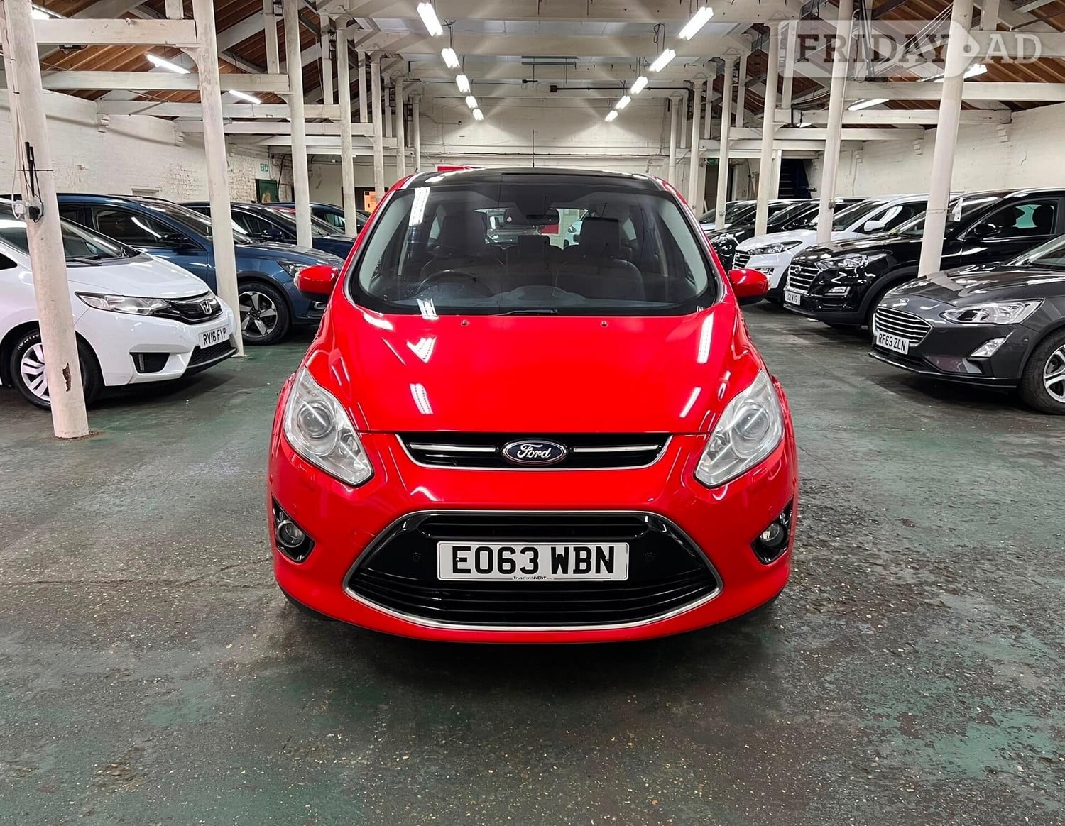 [ berth ]Ford C-MAX