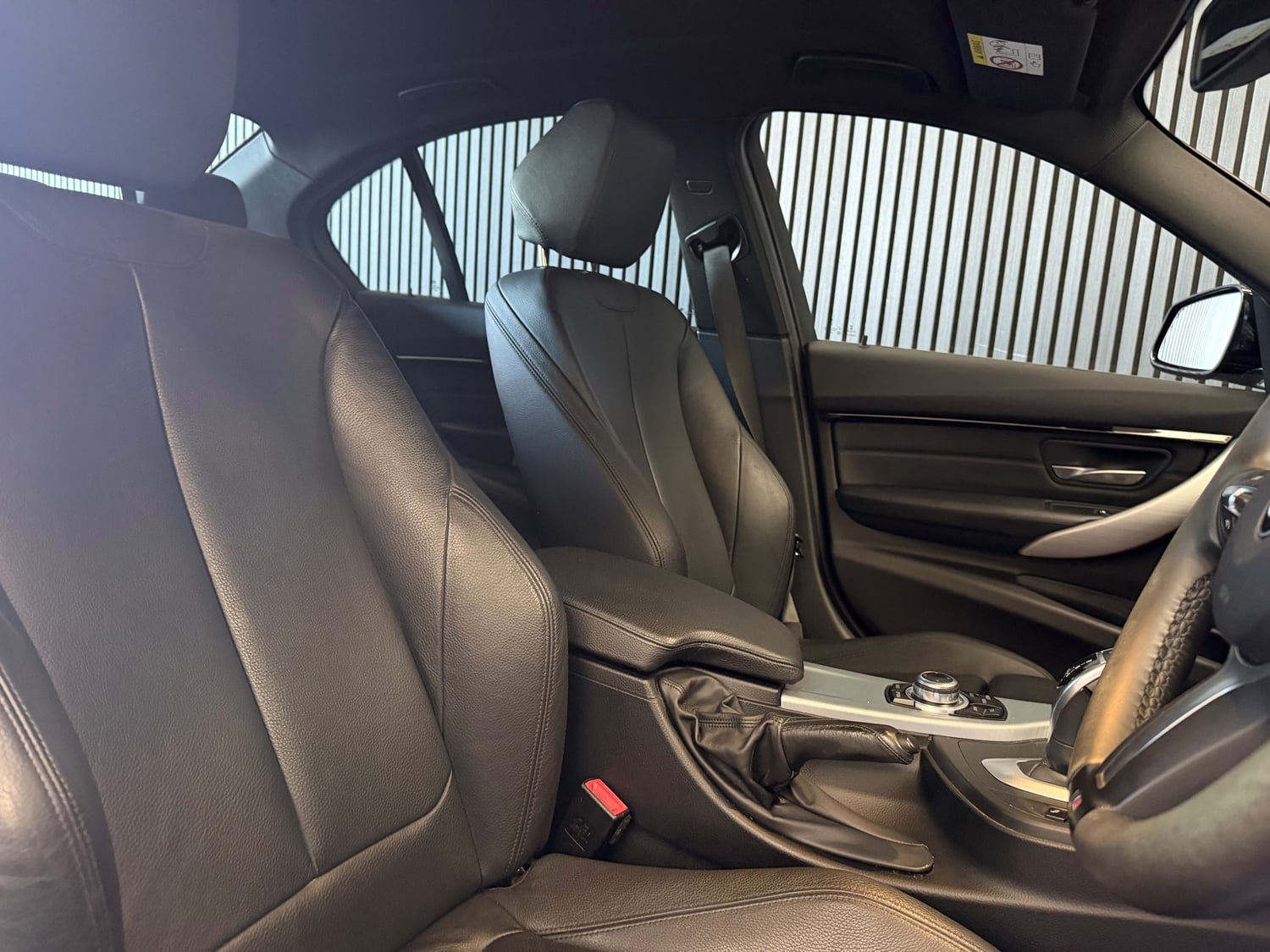[ berth ]BMW 3 Series
