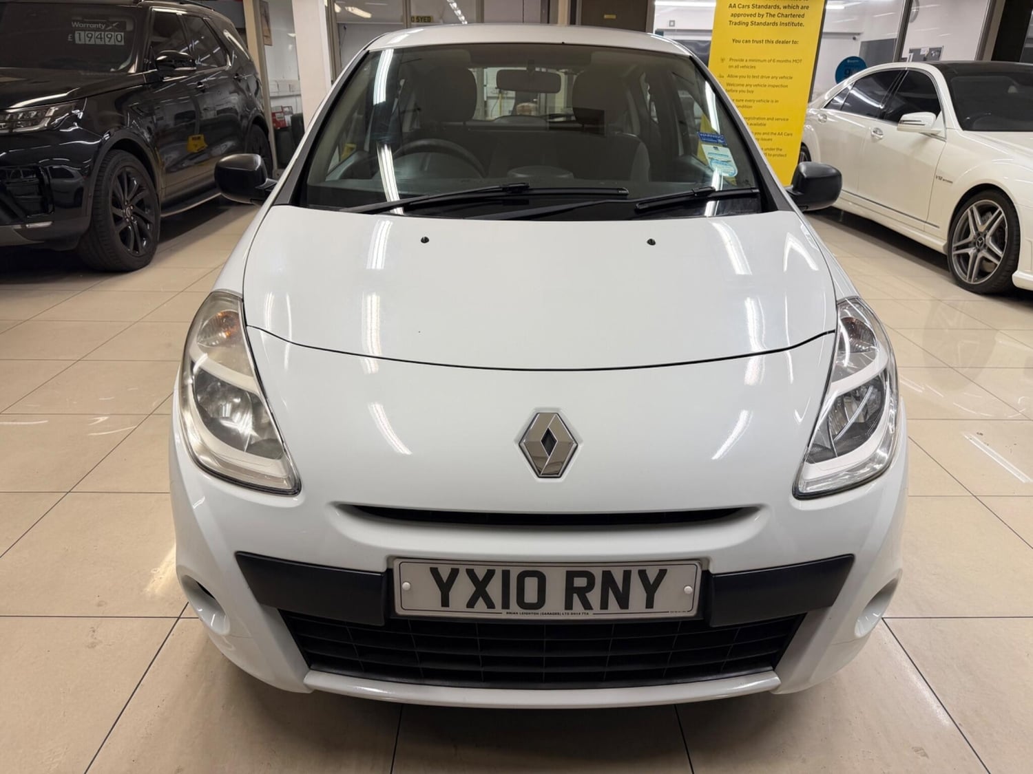 [ berth ]Renault Clio