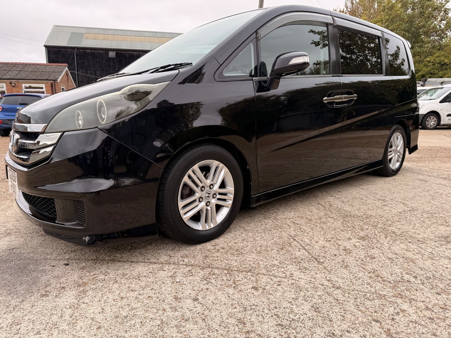 Honda Stepwagon 2008 - Cars