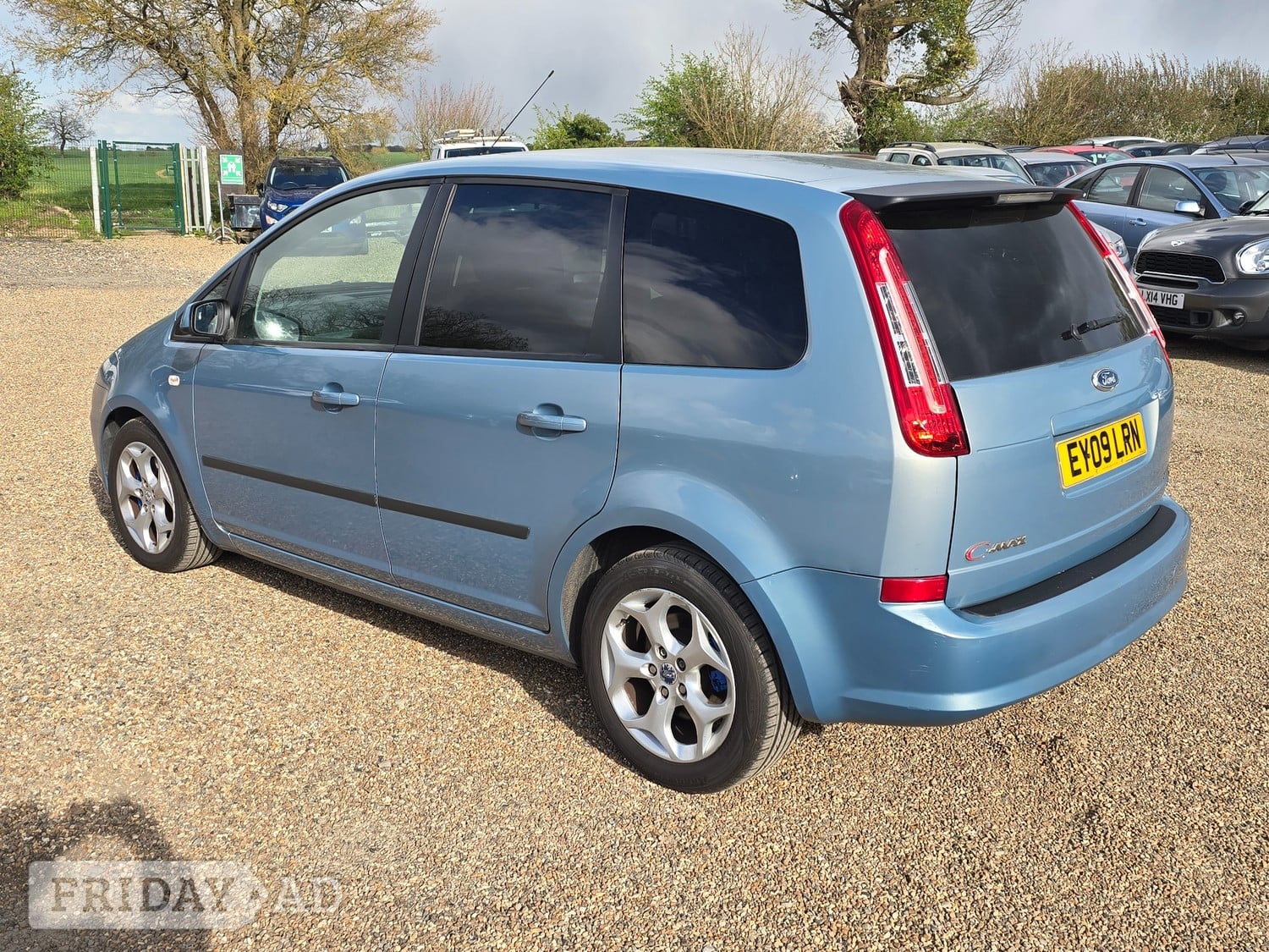 [ berth ]Ford C-MAX