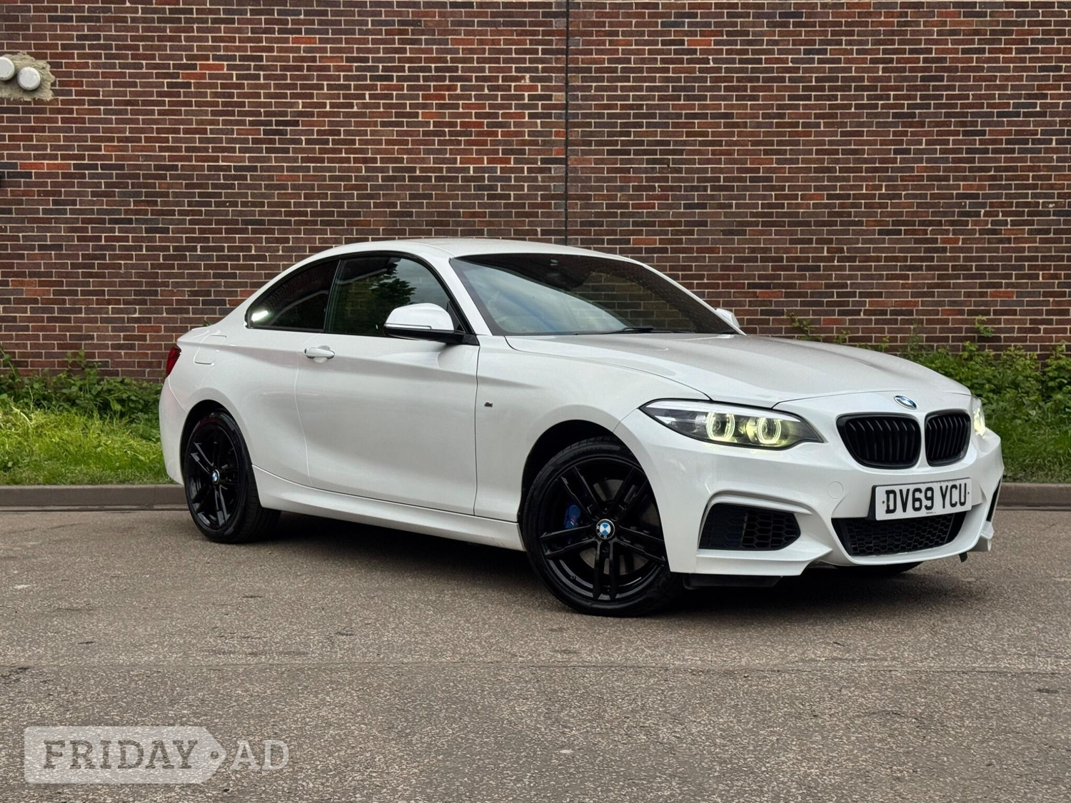 BMW 2 Series 2019 in Leeds