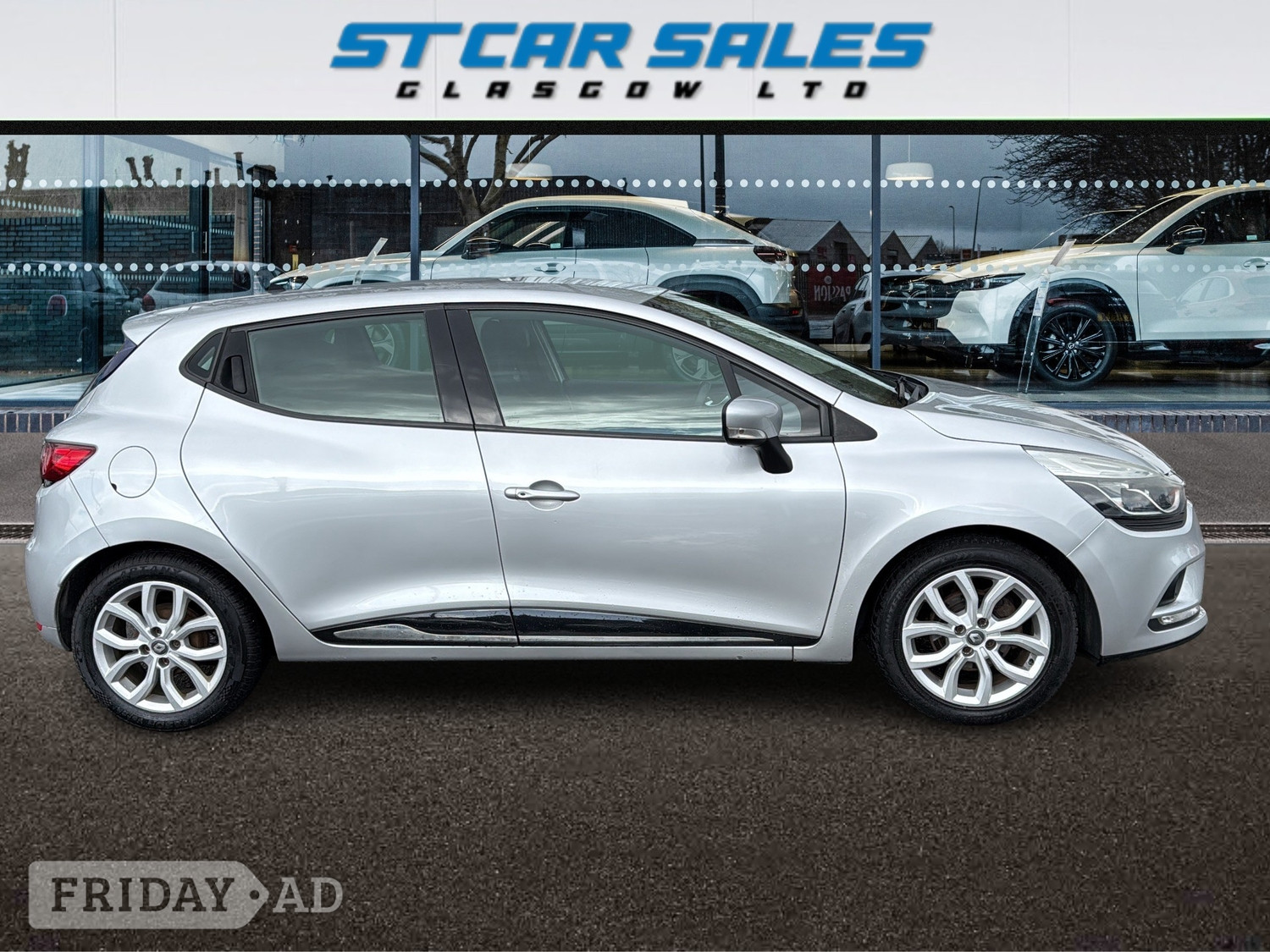 Renault Clio 2016 - Cars