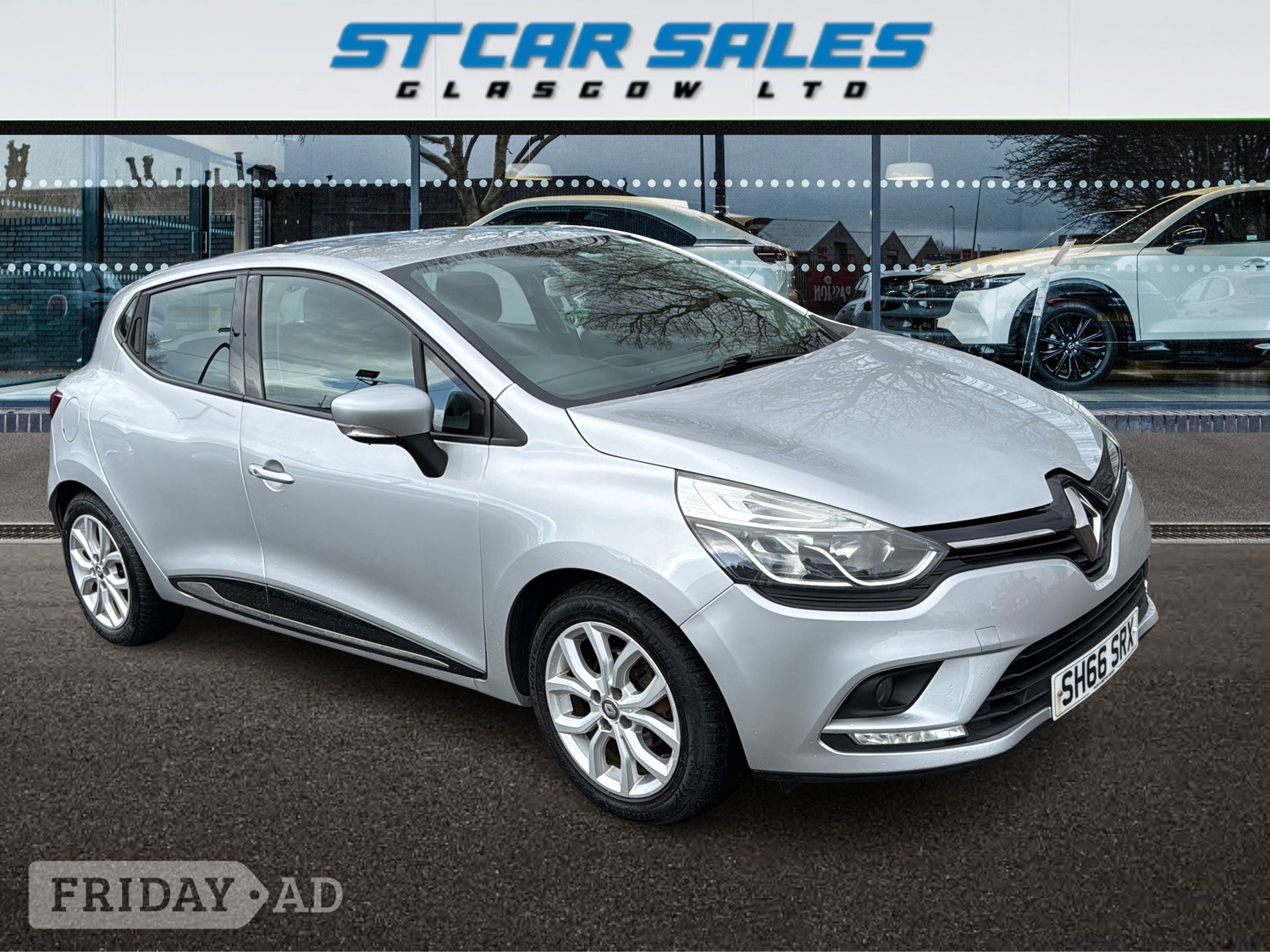 Renault Clio 2016 in Glasgow