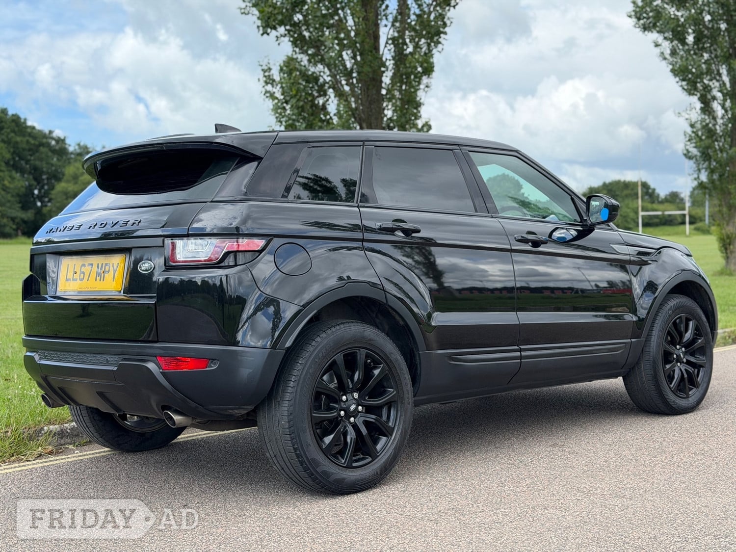 Land Rover Range Rover Evoque 2017 - Cars in Fareham