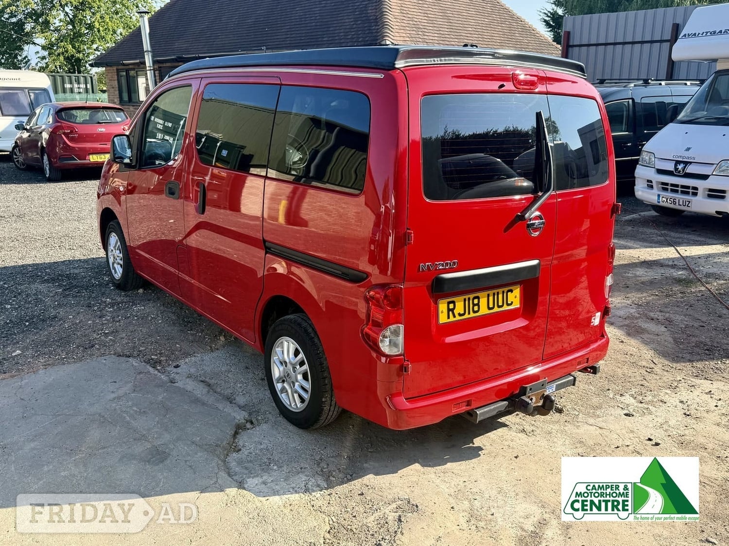 [ berth ]Nissan NV200