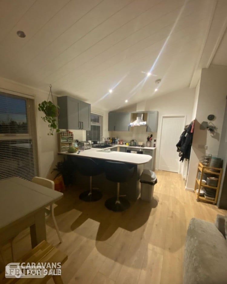 40 x 20ft Beautiful Lodge - Holiday Homes
