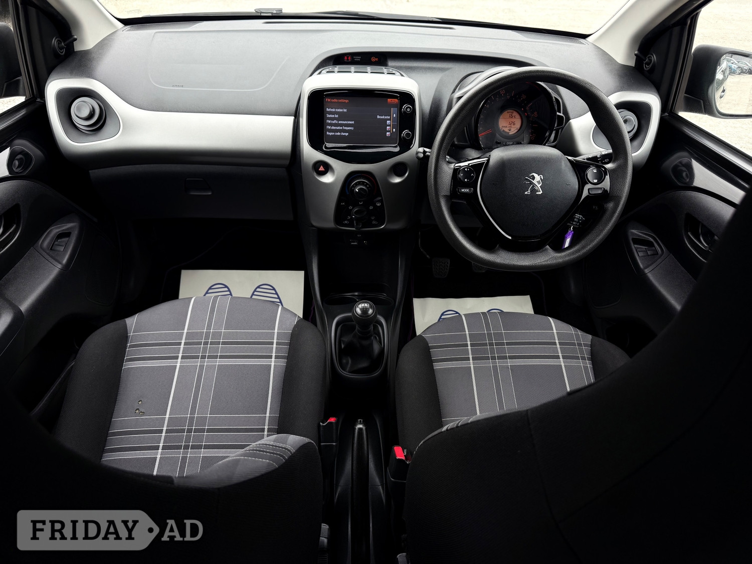 [ berth ]Peugeot 108