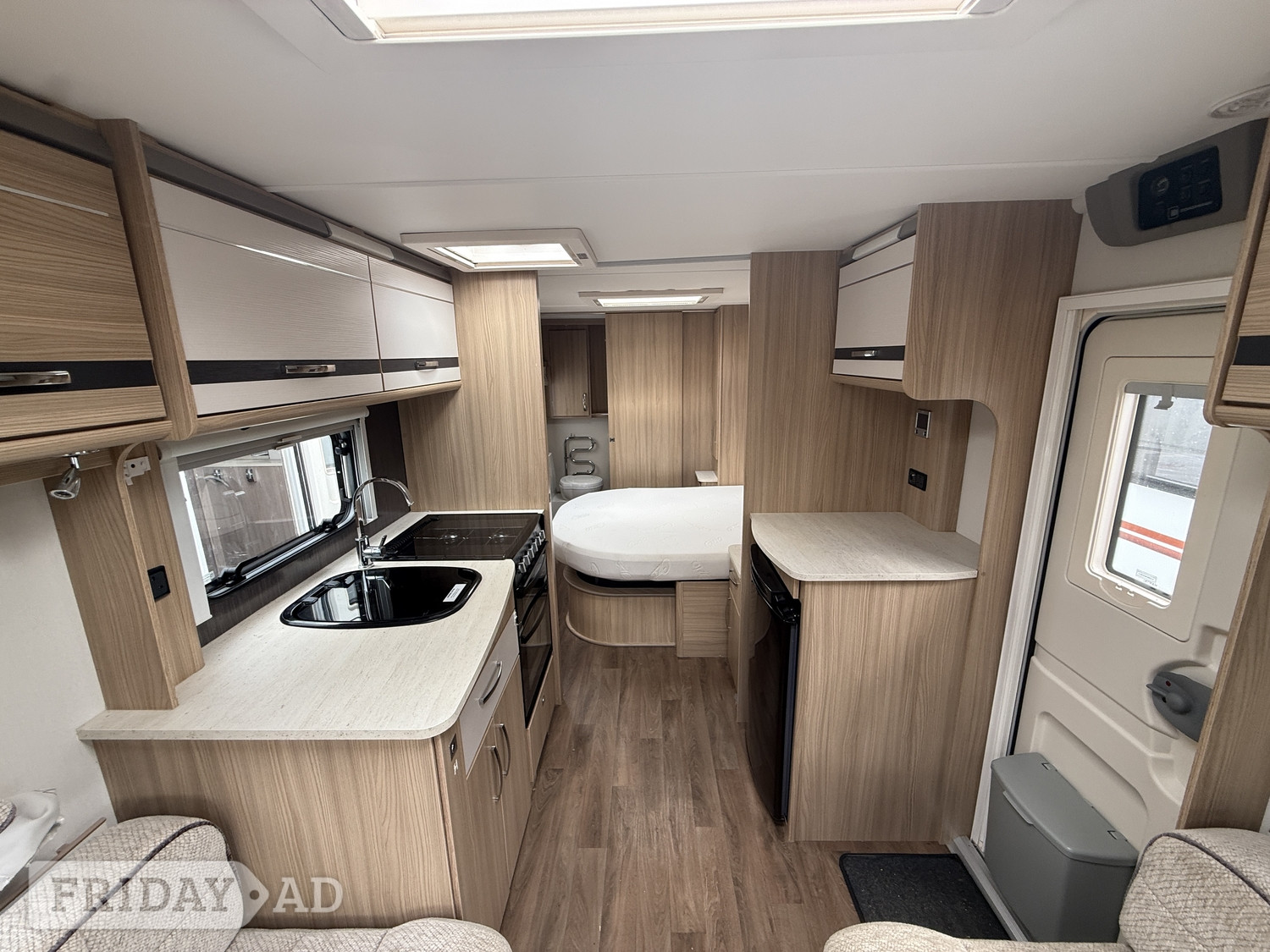 Coachman Pastiche 575 2016 - Motorhomes & Caravans in Nottingham