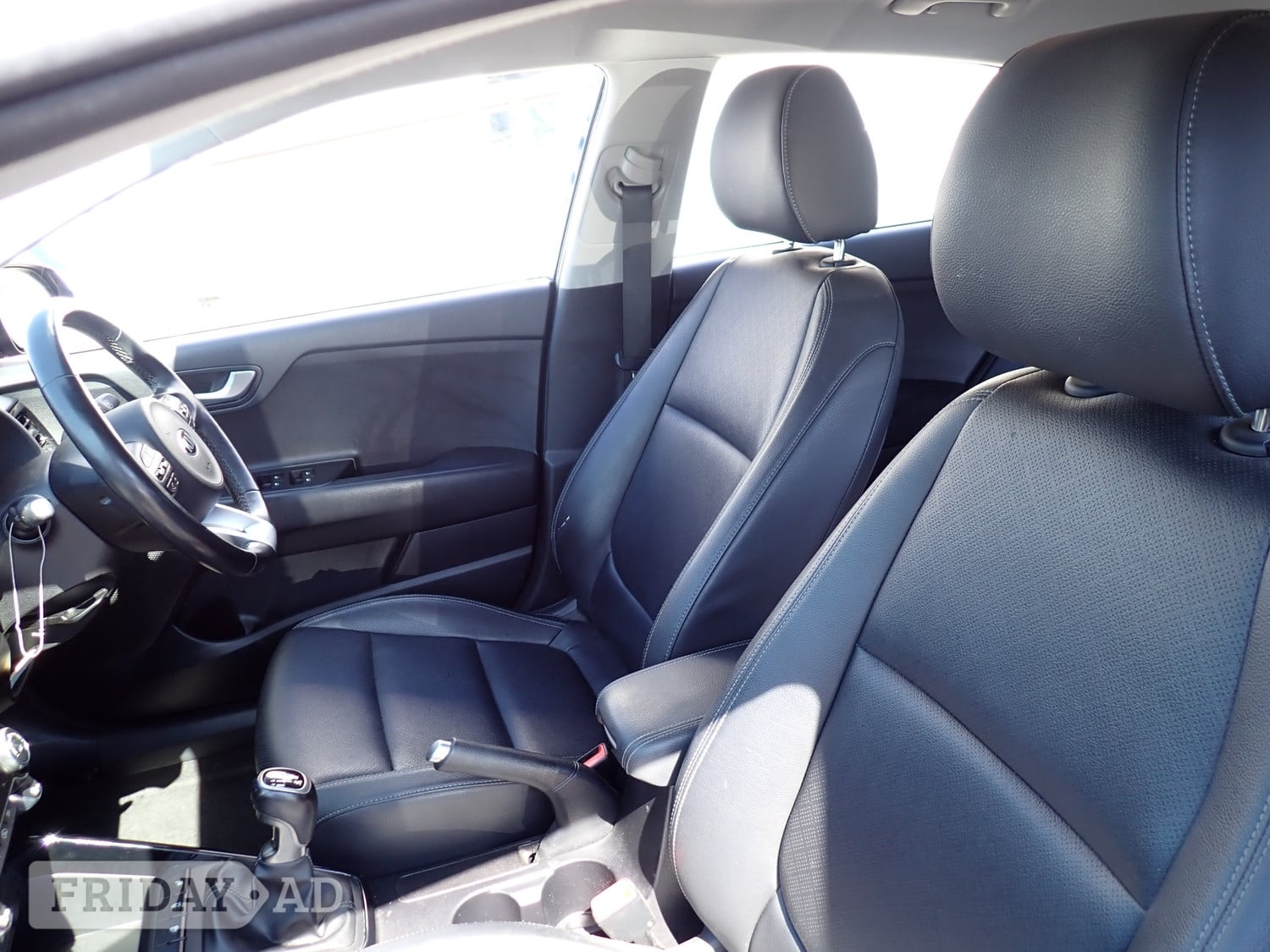 [ berth ]Kia Rio