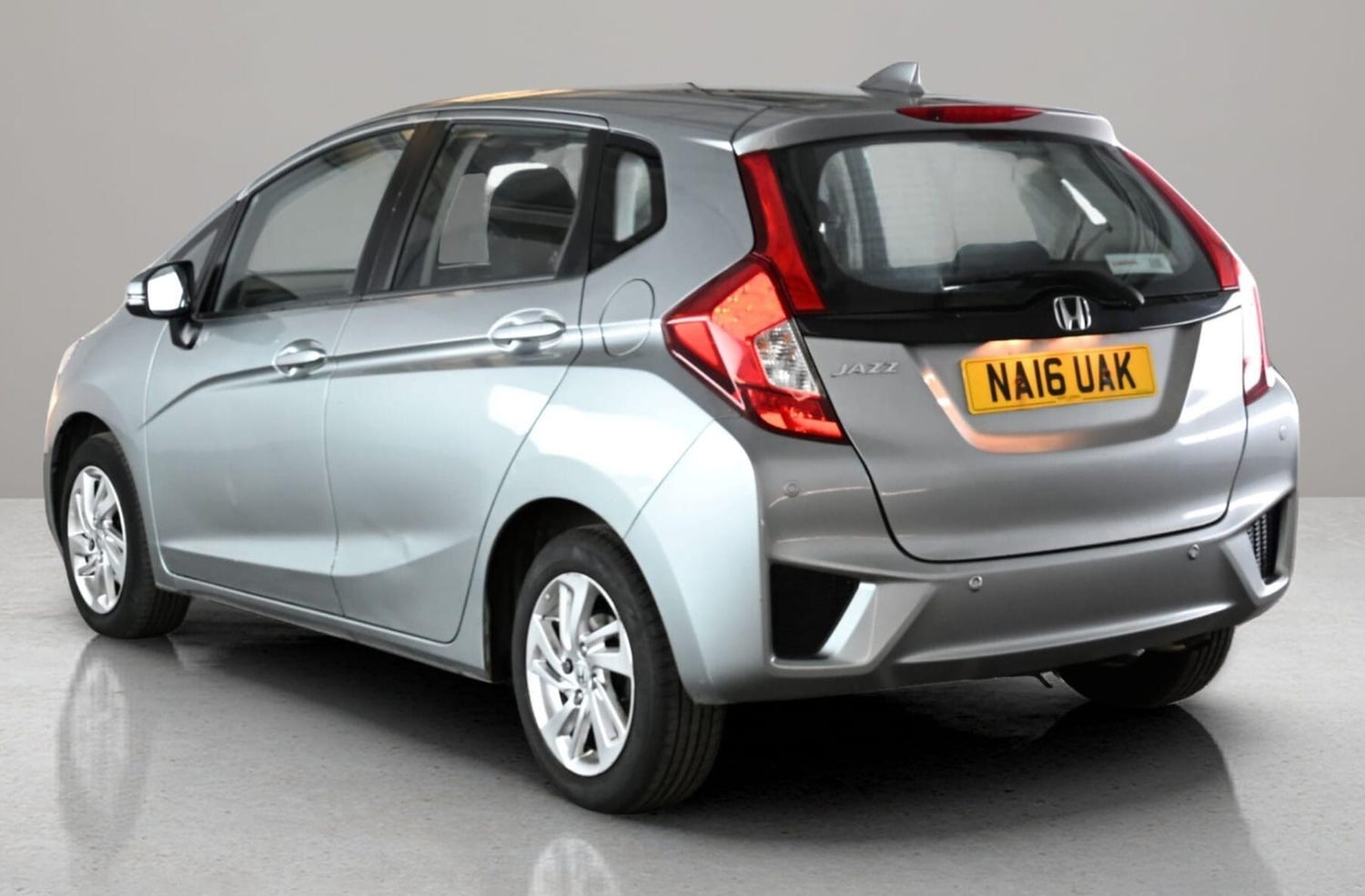 [ berth ]Honda Jazz