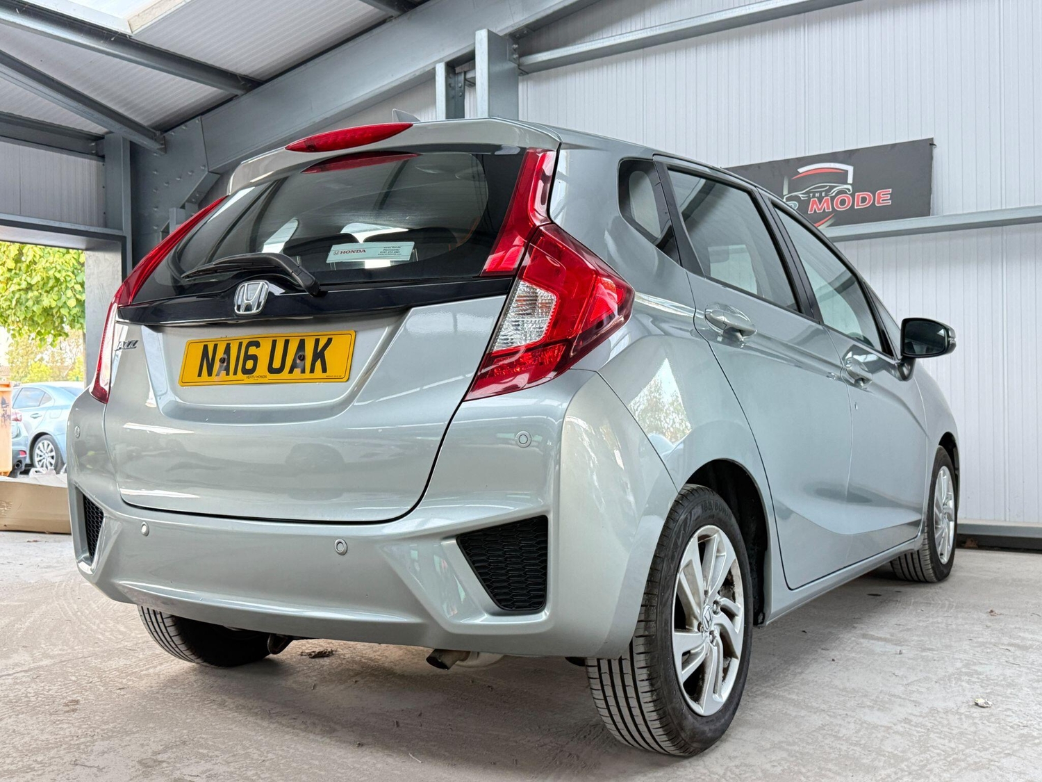Honda Jazz 2016 - Cars in Hillingdon