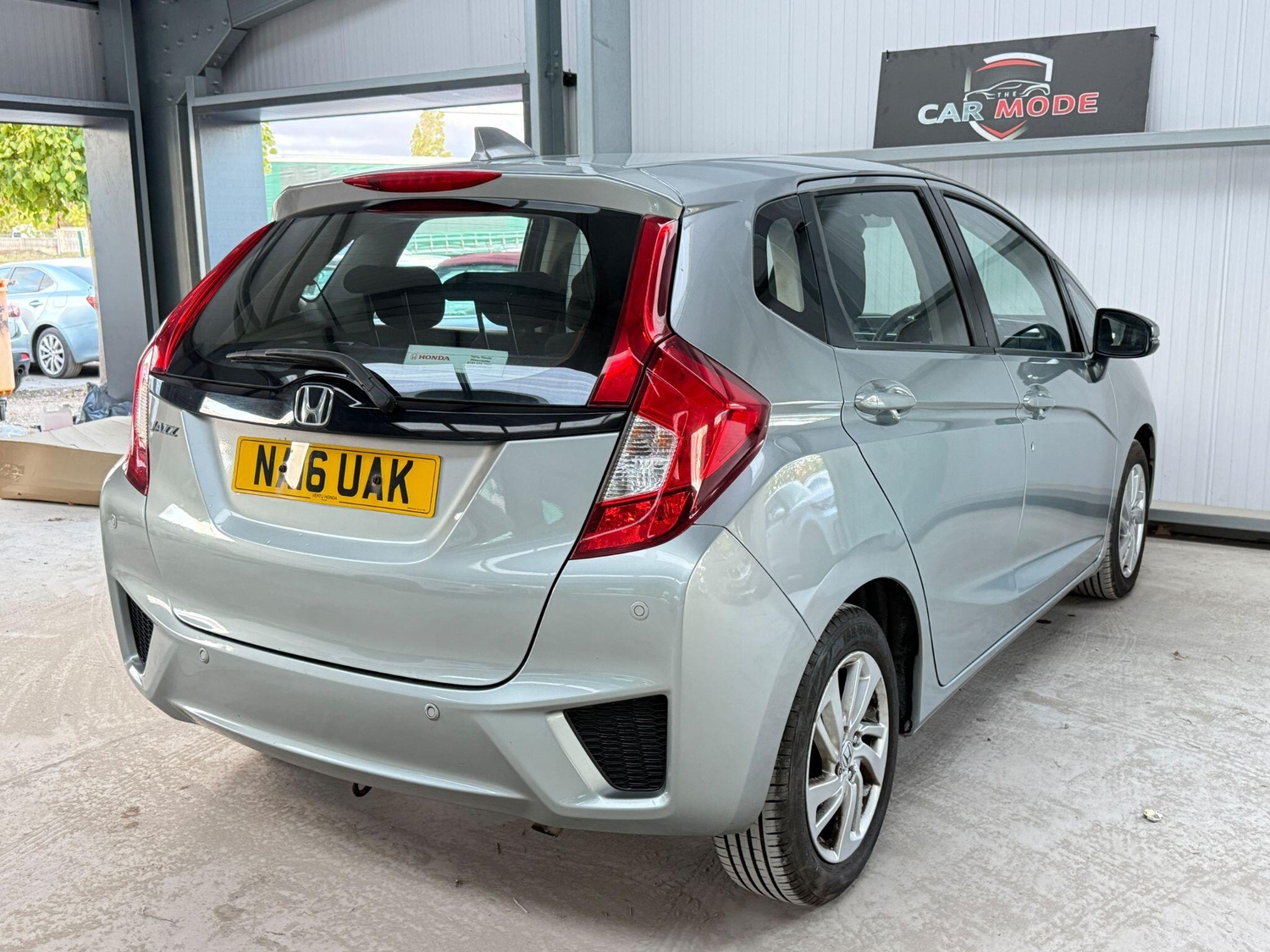 Honda Jazz 2016 - Cars