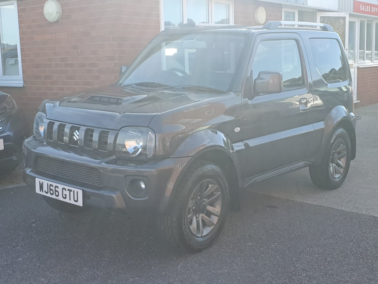 Suzuki Jimny 2016 - Cars in Honiton