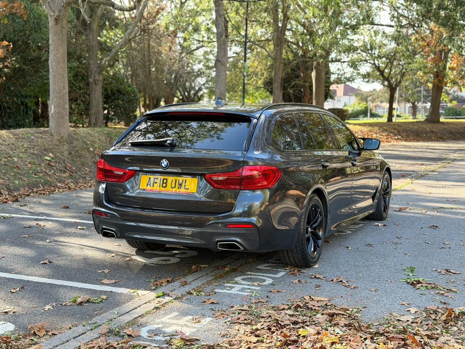 [ berth ]BMW 5 Series