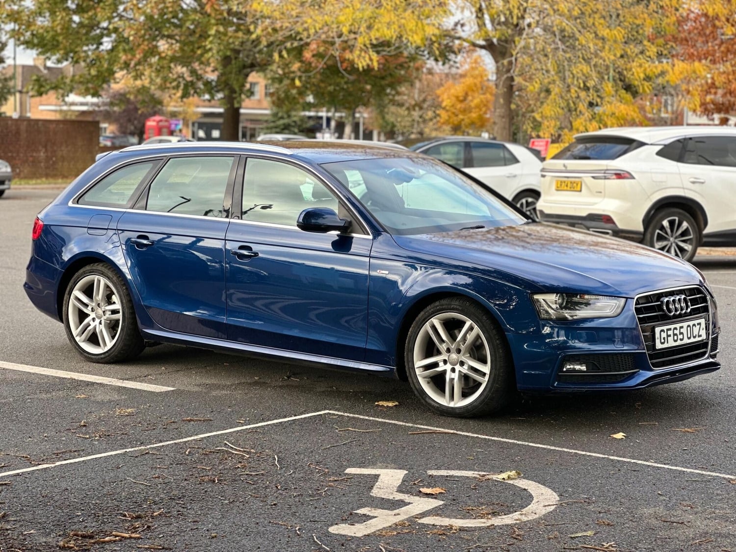 Audi A4 Avant 2015 - Cars in Windsor